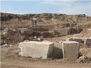 Lome Dasht Ardabil Travertine (Classic Beige Travertine) Blocks Lome Dasht Ardabil Travertine (Classic Beige Travertine) Blocks