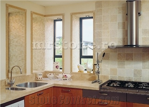 Light Travertine Tumbled Mosaic