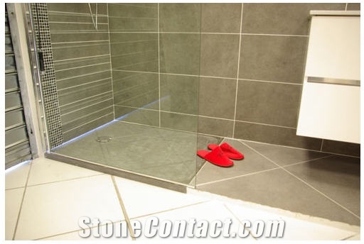 Pietra Di Soave Limestone Shower Base