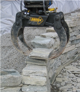 Oppdal Quartzite Garden Retaining Wall