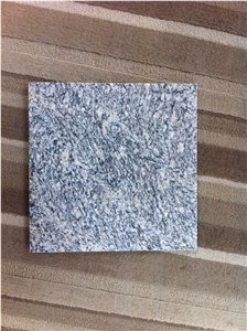 China Juparana Grey Granite Tile