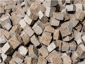 Trachite Peperino Rosso Cube Stone, Trachyte Cube Stone Pavers