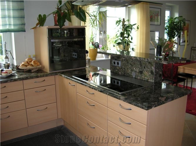 Verde Marinace Granite Countertop