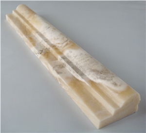 Honey Onyx Ogee (Chair Rail) Molding