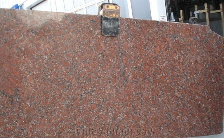 Kapustinsky Granite Slabs
