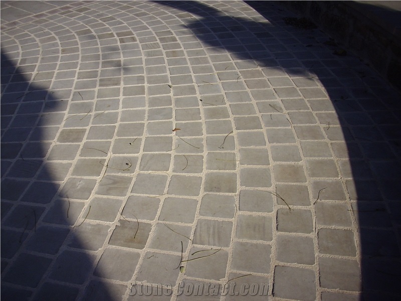 Beige Pirineo Sandstone Building & Walling