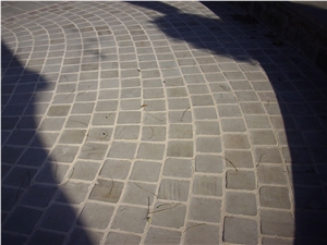Beige Pirineo Sandstone Building & Walling