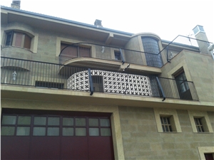 Beige Pirineo Sandstone Building & Walling