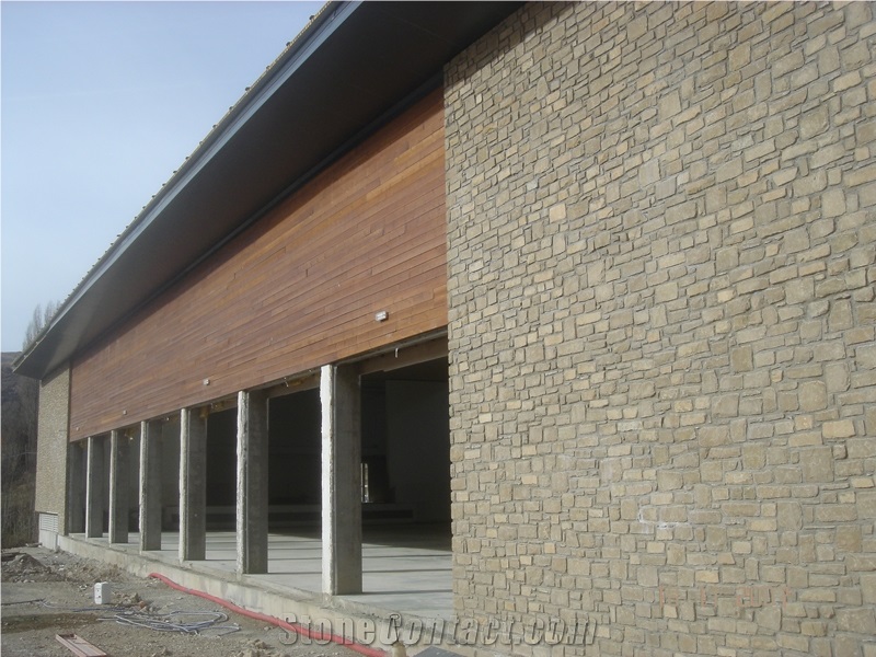 Beige Pirineo Sandstone Building & Walling
