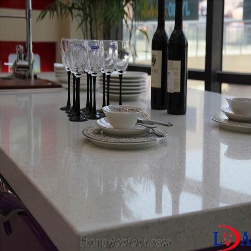 White Sparkle Quartz Stone Countertop