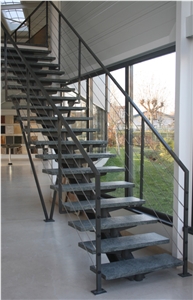 Verde Maritaca Granite Flamed Steps