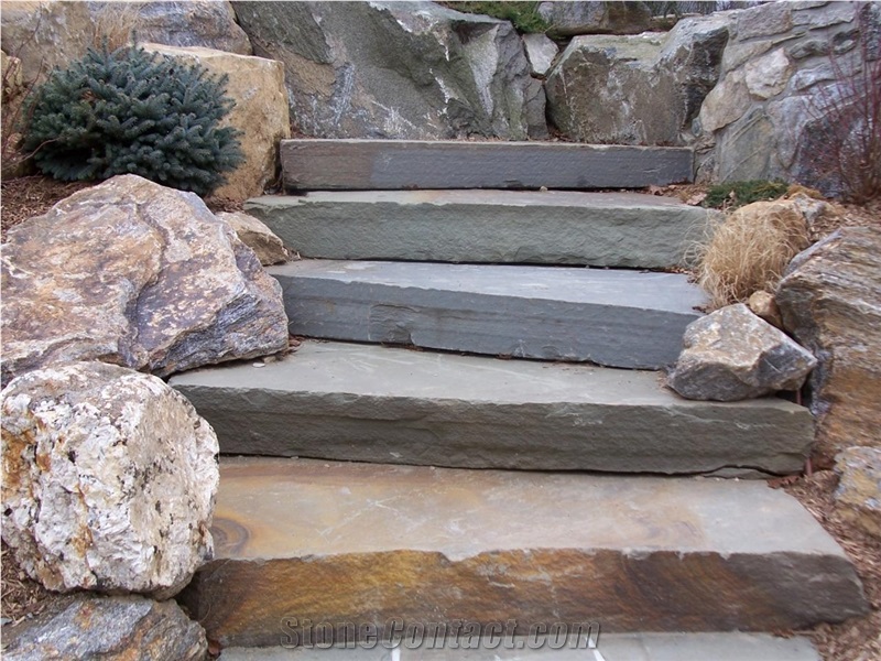Pennsylvania Blue Stone Natural, Fieldstone & Step Treads