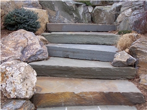 Pennsylvania Blue Stone Natural, Fieldstone & Step Treads