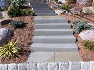 Pennsylvania Blue Stone Natural, Fieldstone & Step Treads