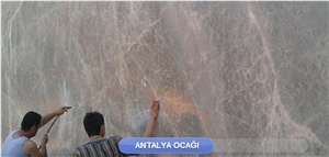Antalya Emperador Dark Marble Blocks