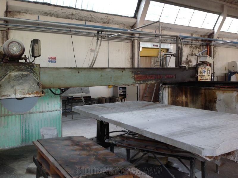 Used Semi-Automatic Bridge Saw