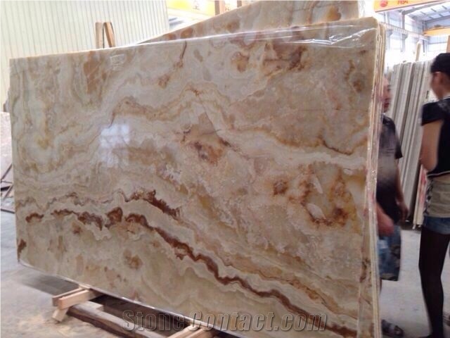 Golden Traonyx Slabs & Tiles