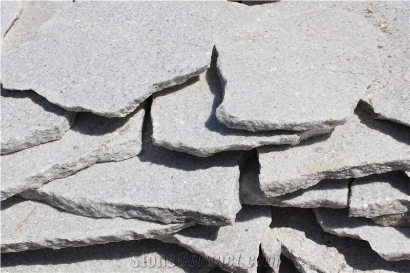 Irregular White Quartzite Flagstone Landscape