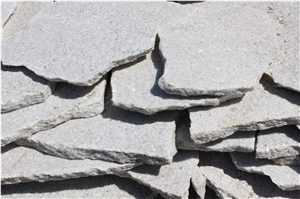 Irregular White Quartzite Flagstone Landscape