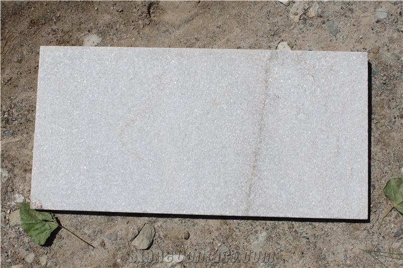 White Quartzite Stone Tile Floor Covering