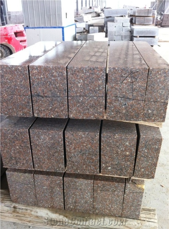 G368 Wulian Red Kerbstone and Paving Stones