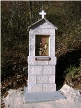 Chapels and Monuments, White Limestone Monuments