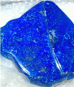 Lapiz Lazuli Gemstone & Precious Stone