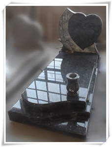Blue Pearl Granite Heart Shape Monuments
