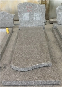 Monument in G664 Granite