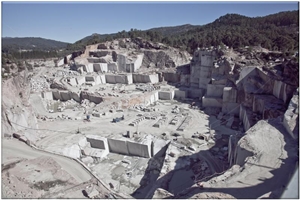 Rosa Porrino Granite Blocks