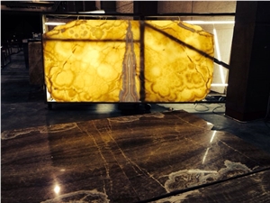 Onyx Honey Slabs & Tiles