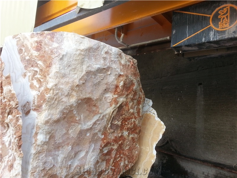 Onyx Honey Slabs & Tiles