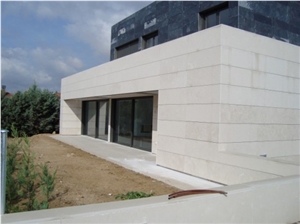 Caliza Capri Limestone Facade