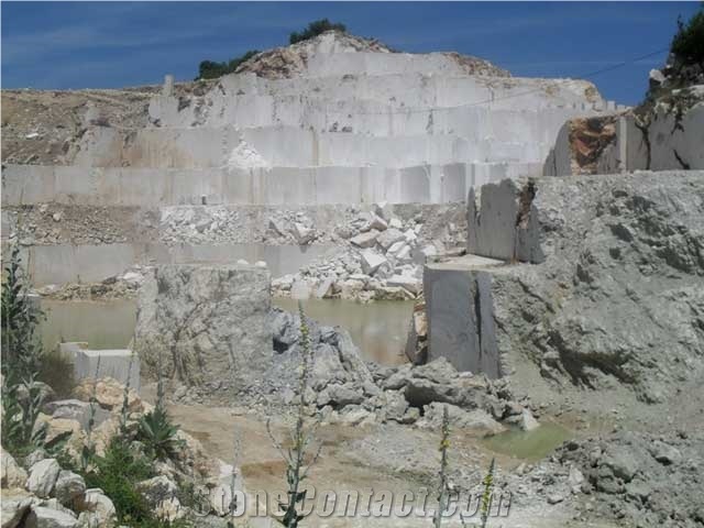 Crema Mare Marble Blocks, Turkey Beige Marble