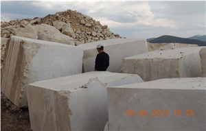 Crema Tyana Marble Blocks, Turkey Beige Marble