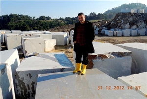Savana Grey Marble Blocks