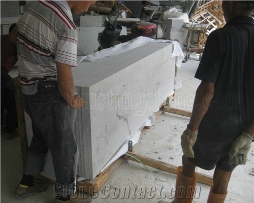 G681 Shrimp Red Granite Countertop