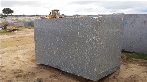 Azul Anochecer Granite Kerbstone, Faces Flamed, Azul Anochecer Granite