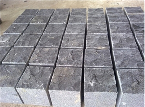 Bluestone Cobble Stone Top Natural Sides Sawn