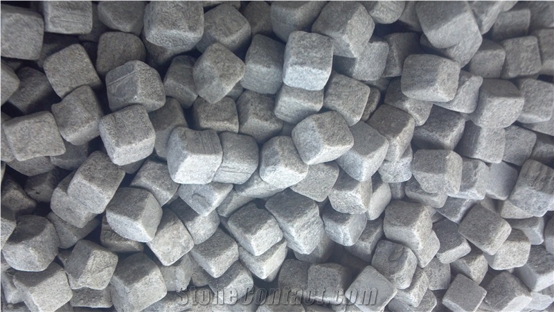 G602 Grey Granite Cubes and Cobbles