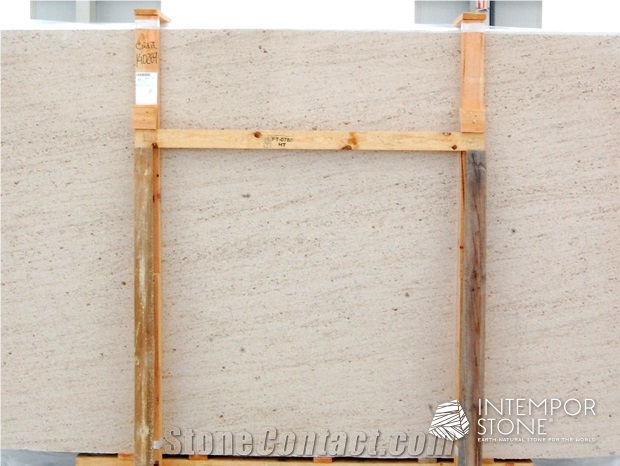 Gasgone Beige Limestone Slabs & Tiles