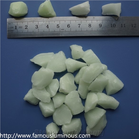Glow Gravel for Resin Bonded & Resin Bound Surfacing, Glass Gravels