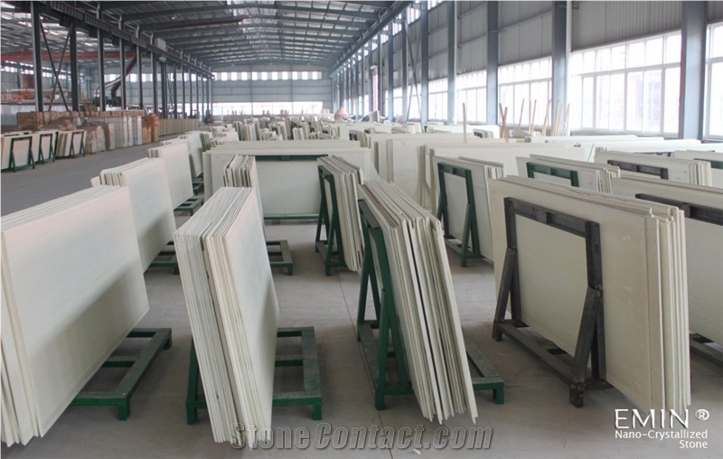 Beige Nano Crystallized Glass Stone Slabs & Tiles Commerical Residential Design Wear Resistance Customized Style