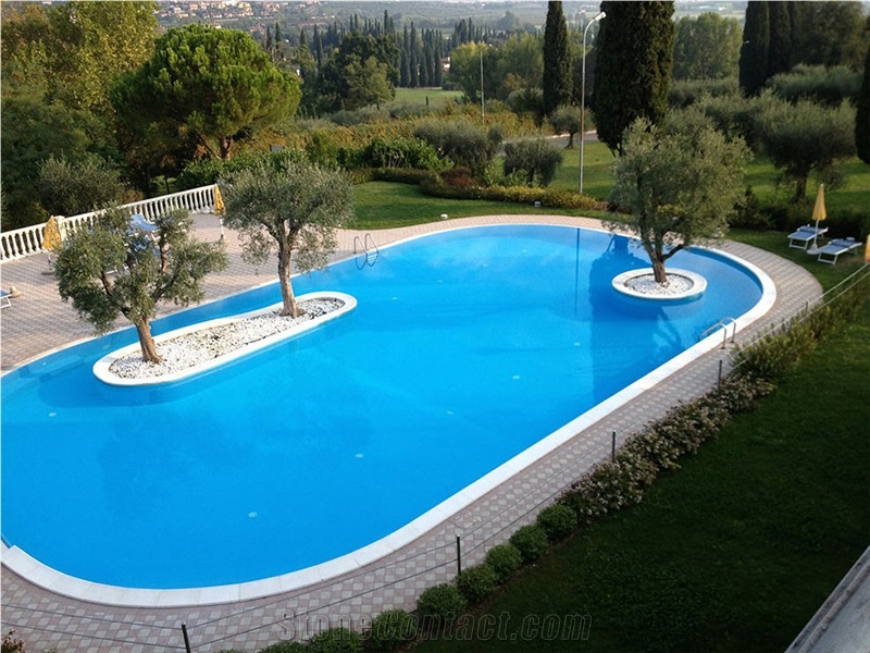Beaumaniere Limestone Pool Decks, Coping