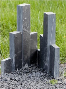 Slate Driveway and Garden Kerbstone