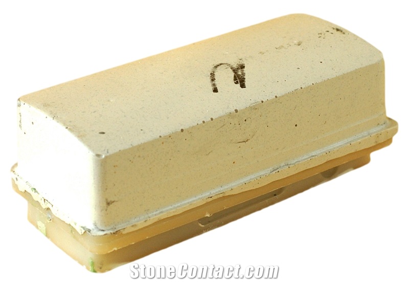 C.135 Resinoid Type Magnesite Abrasive