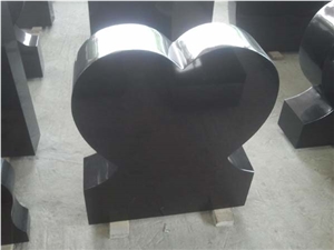 Single Heart Shaped Tombstone, Chamrajnagar Black Granite Memorials Single Heart Shaped Tombstone, Chamrajnagar Black Granite Memorials