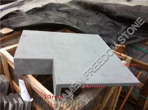Pool Double Rebate,Pool Corner, Hainan Black Basalt Pool Coping,Bee Nest Basalt Tiles,Basaltina Di Bagnoregio,Volvic Basalt