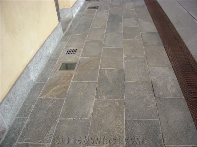 Gneiss Urban Pavement, Cube Stone & Pavers