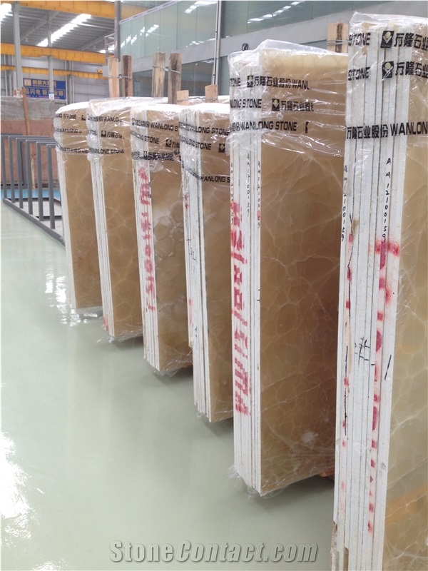Turkey Brown Onyx Slabs & Tiles
